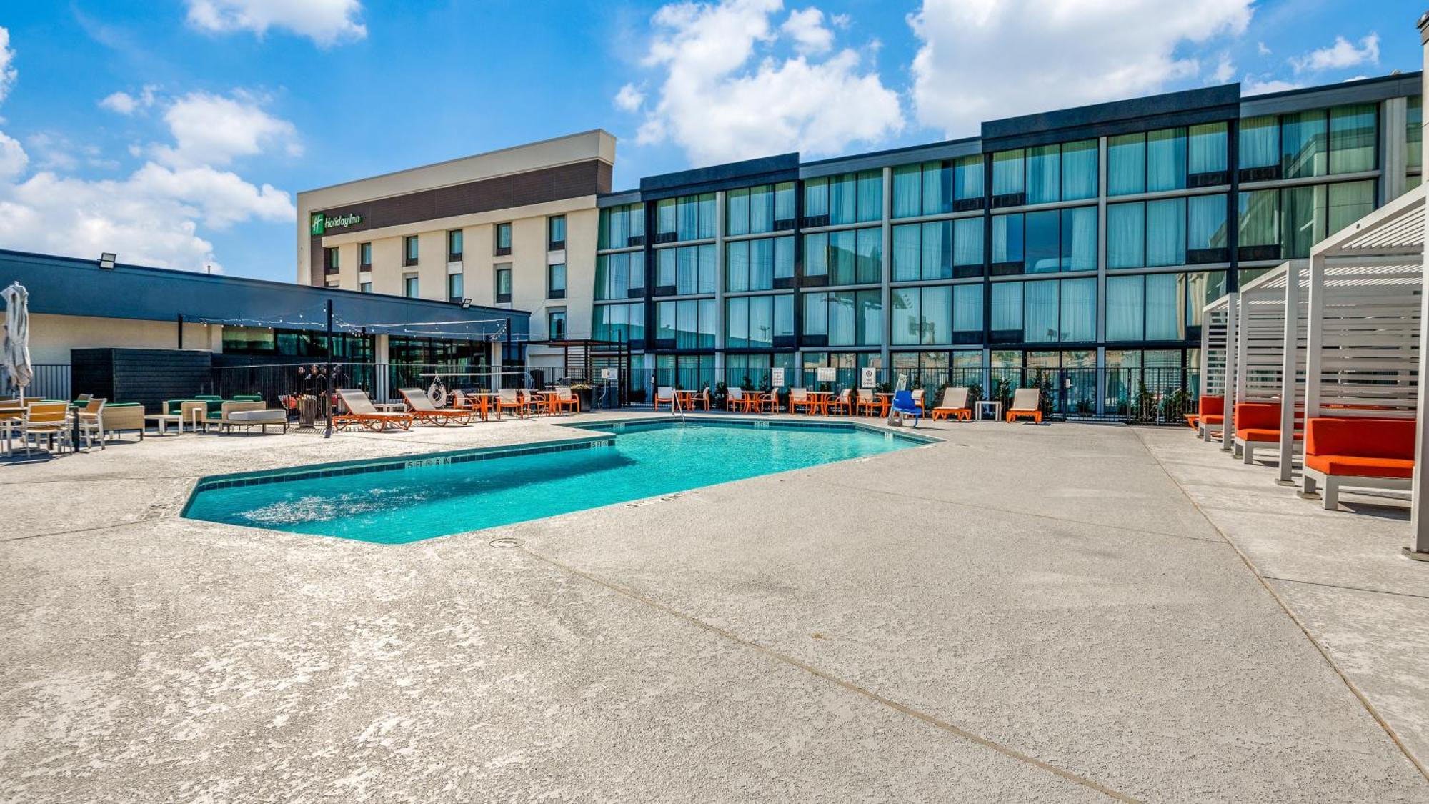 Staybridge Suites Dallas Market Ctr Love Field, An Ihg Hotel Екстериор снимка