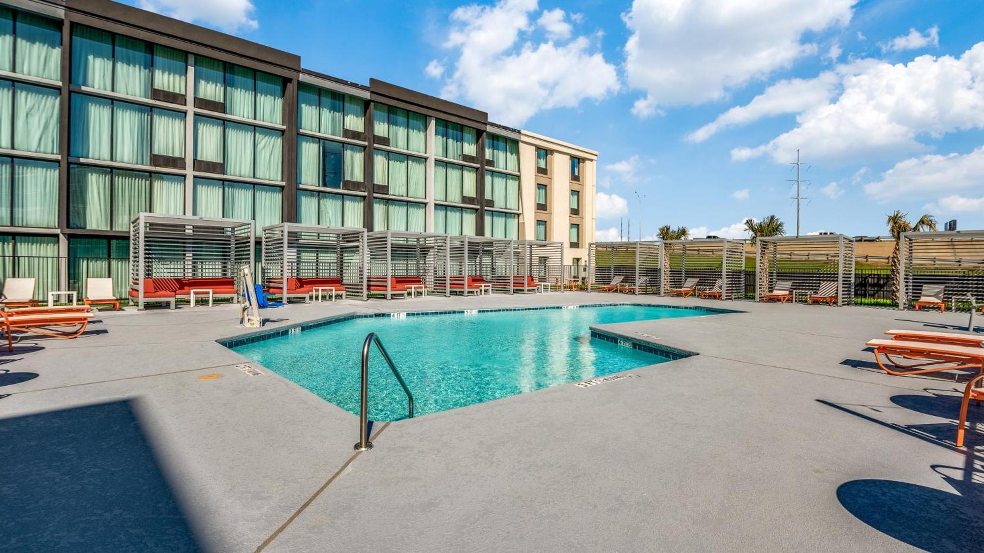 Staybridge Suites Dallas Market Ctr Love Field, An Ihg Hotel Екстериор снимка