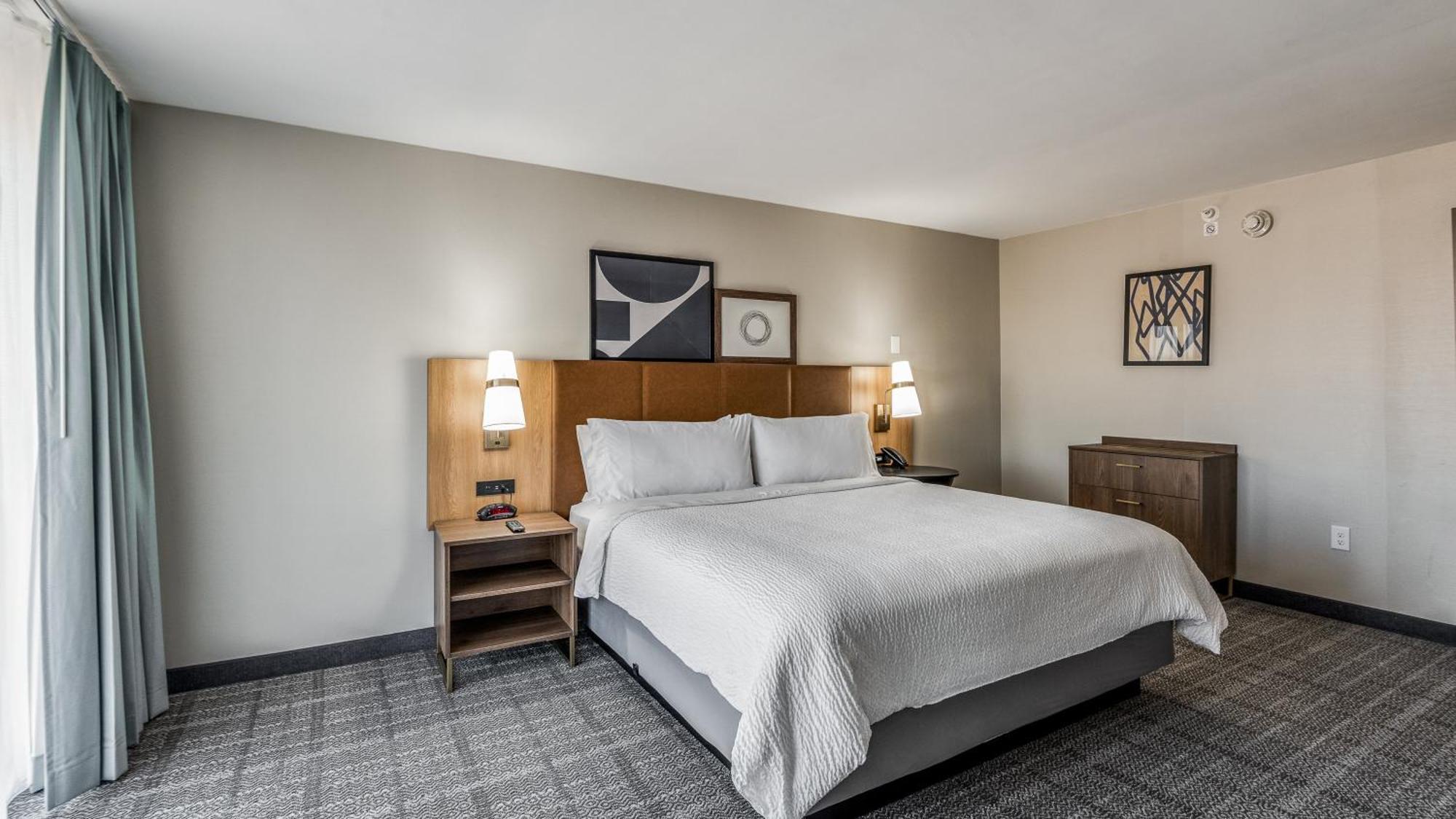 Staybridge Suites Dallas Market Ctr Love Field, An Ihg Hotel Екстериор снимка