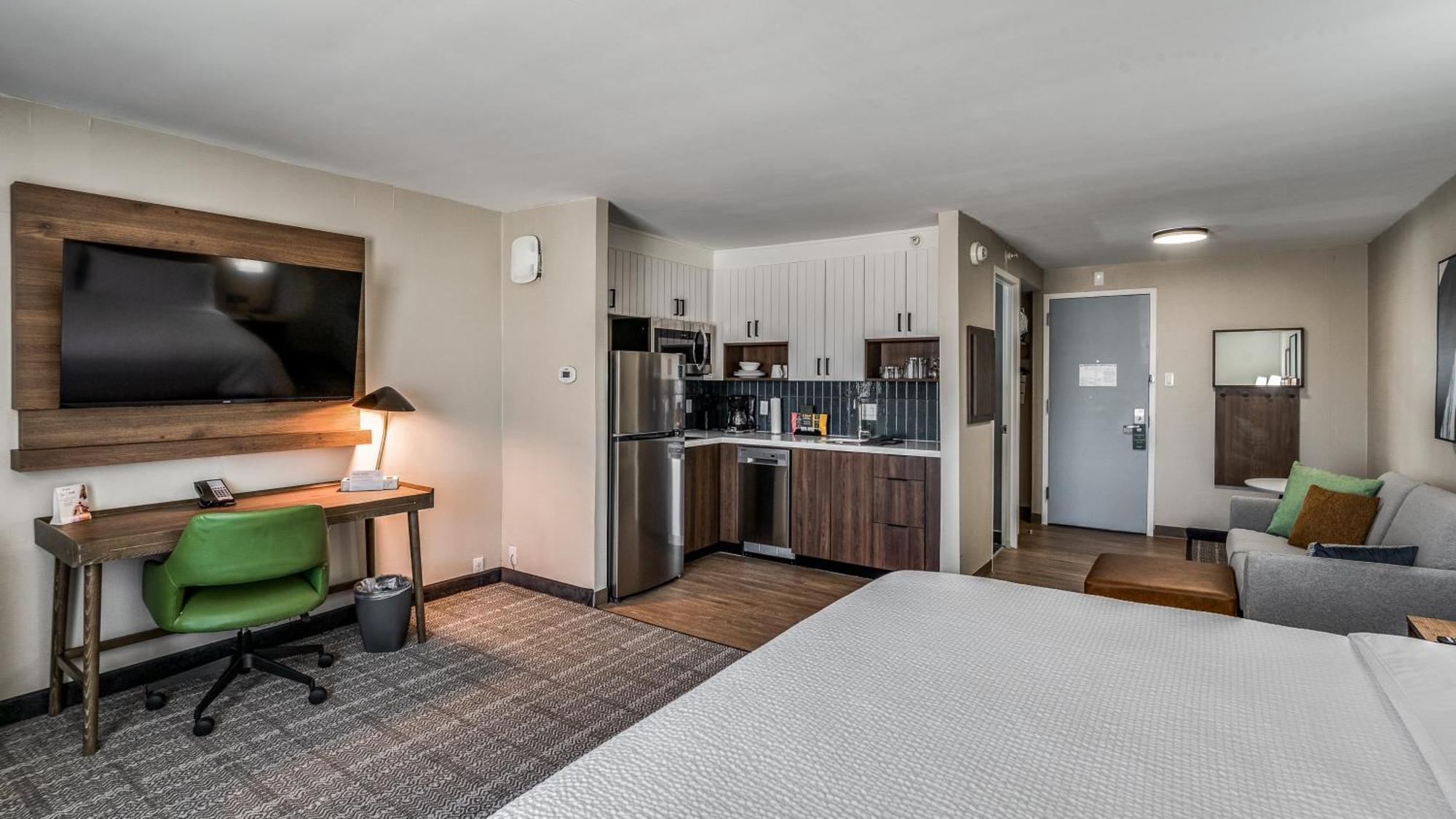 Staybridge Suites Dallas Market Ctr Love Field, An Ihg Hotel Екстериор снимка